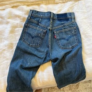 Levi’s altered straight